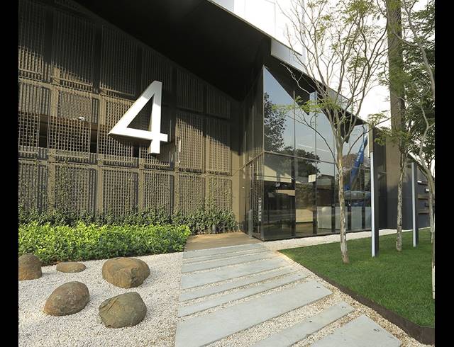 1,442M² OFFICE TO LET IN SANDTON CENTRAL